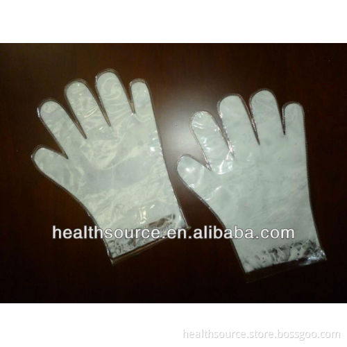 moisture and whitending hand mask